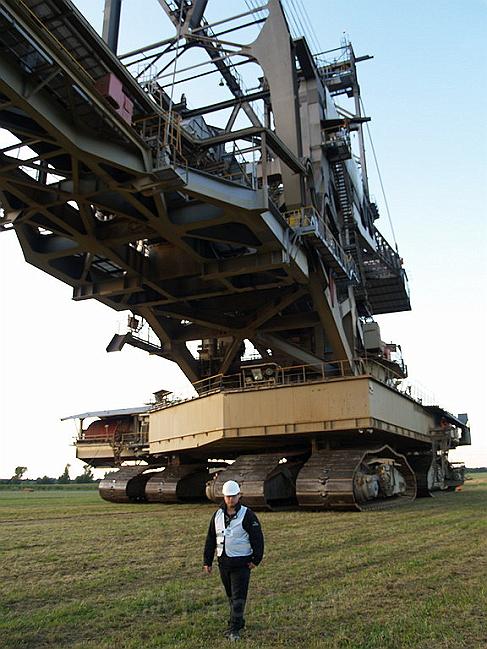 Bagger auf Reisen P227.JPG